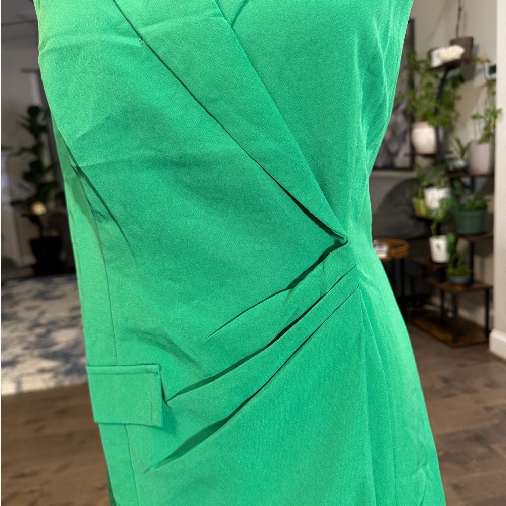 Haute Monde Vibrant Green Mini Dress - Picture 5 of 8